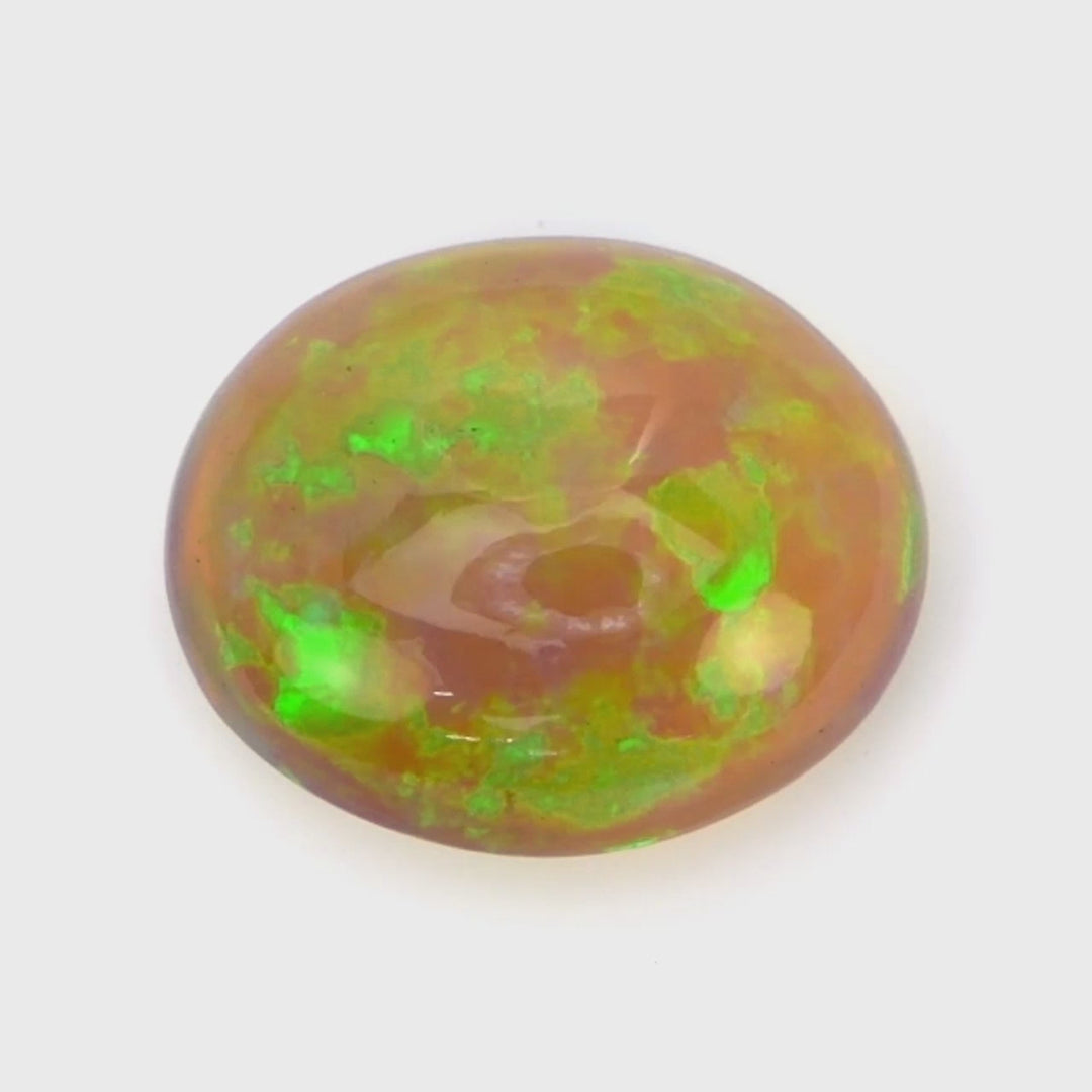 Opal 2.82 Carats