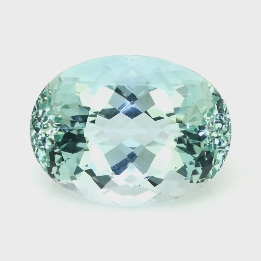 Green Beryl 135.69 Carats