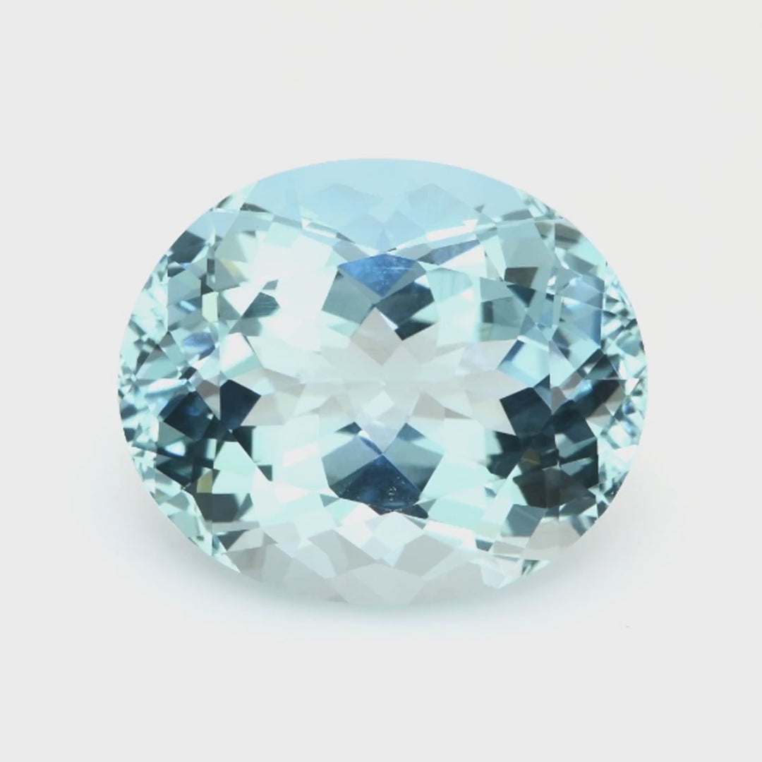 Aquamarine 27.68 Carats